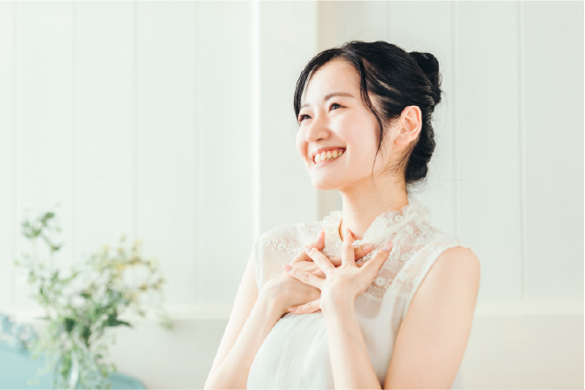 自信をもって歯を見せて笑顔になれる